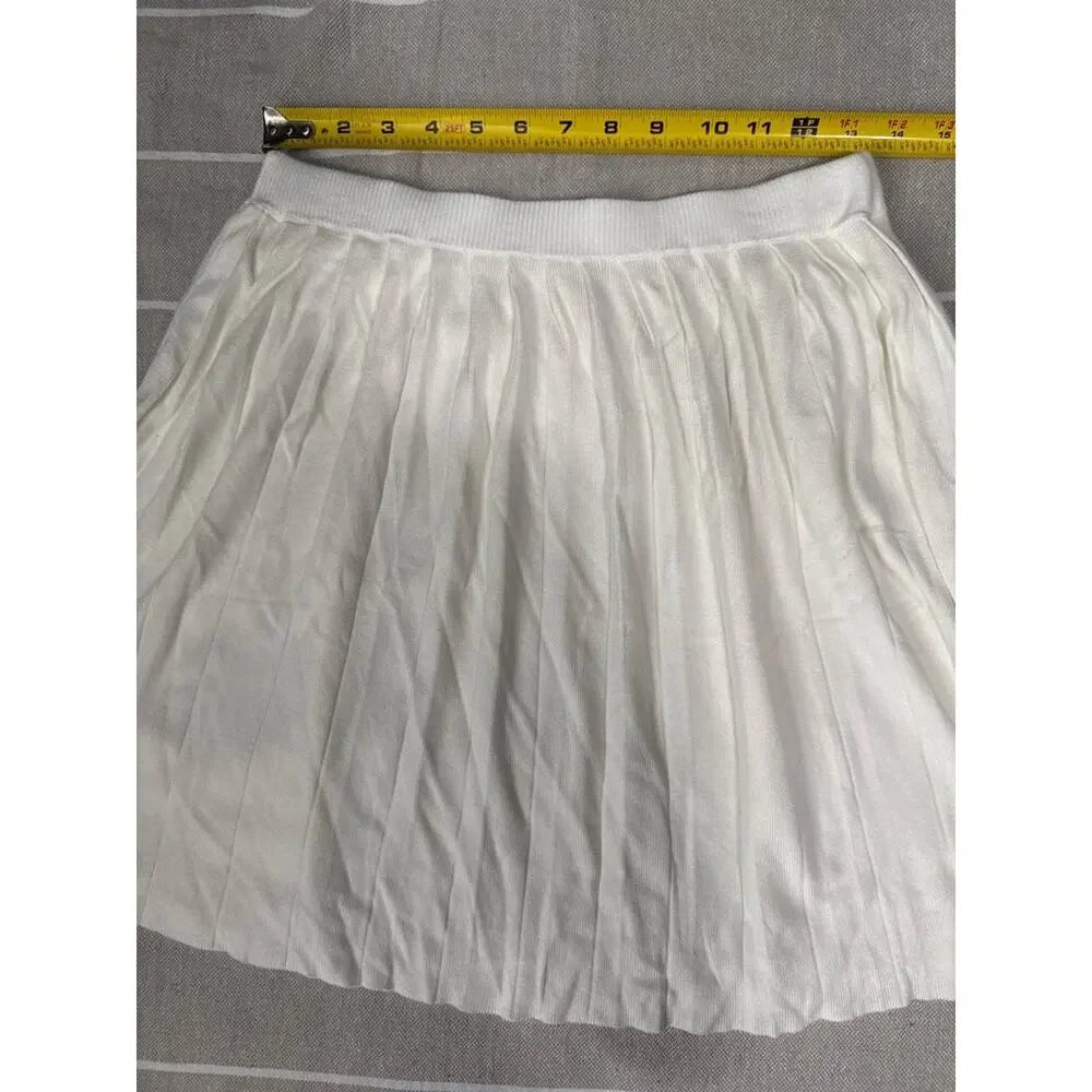 FISOEW White Polo Shirt and Pleated Skirt Set - Picture 7 of 8